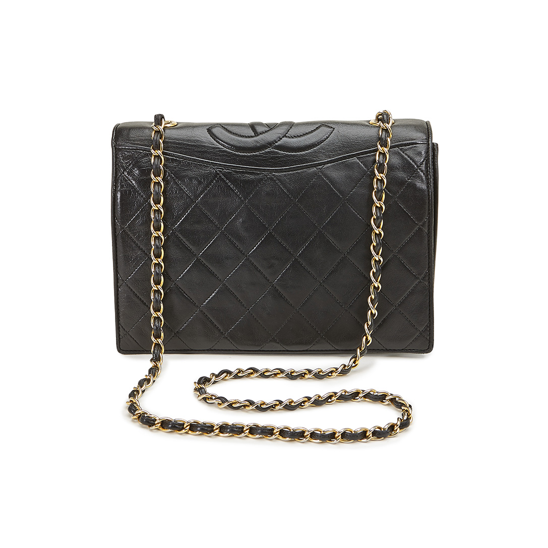 Chanel Quilted Black Bag available on www.iconicitems.paris